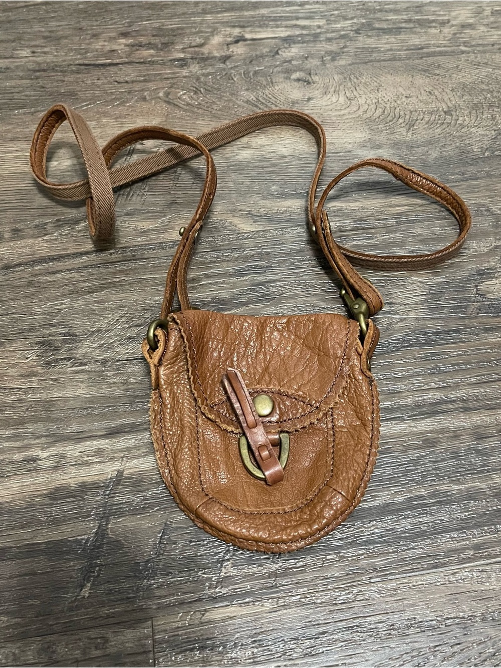 Lucky Brand Vintage Leather XS Crossbody Bag Brown Party Travel Womens